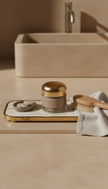 Bandeja de mármore com detalhe dourado vintage